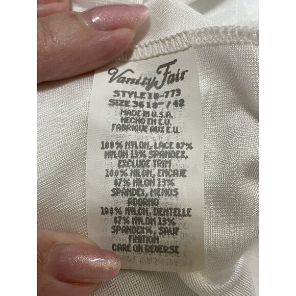 Vanity Fair Silky White Nylon Lace Nightgown Negligee Short Slip Size 36 Vintage - Picture 7 of 8